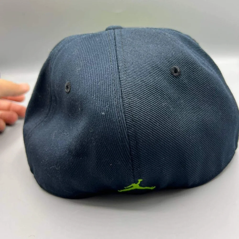 Air Jordan Hat Men 7 1/8‎ Navy Green Embroidered Jumpman Fitted Cap